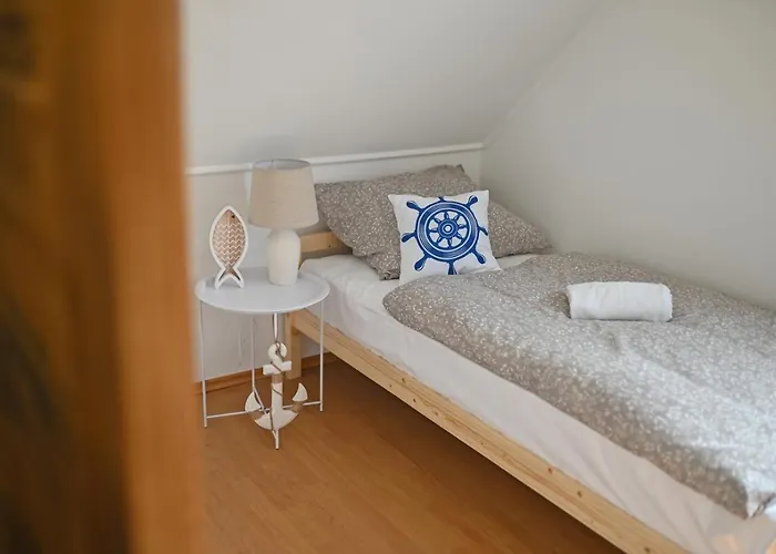 Popeye Jakuzzis Nyaralohaz Дом отдыха Бекессентандраш