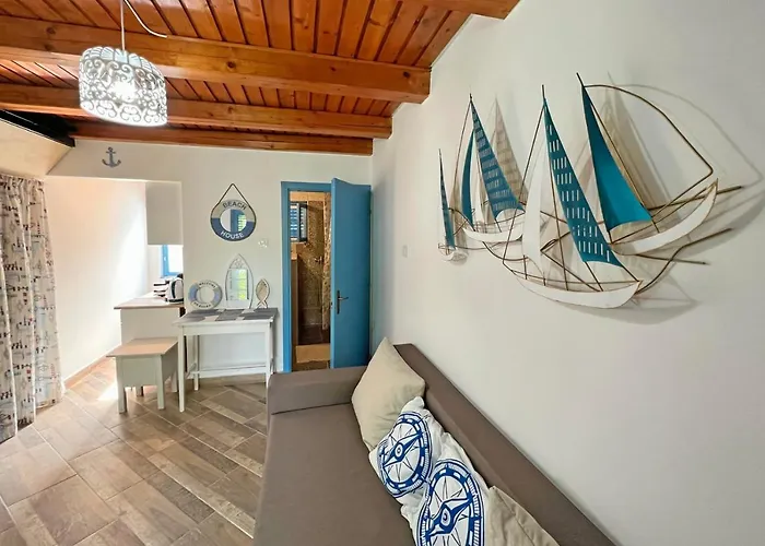 Popeye Jakuzzis Nyaralohaz Дом отдыха *