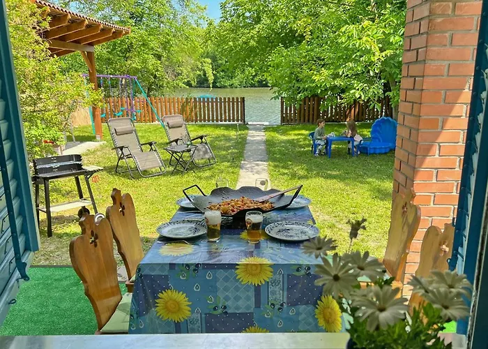 Popeye Jakuzzis Nyaralohaz Бекессентандраш