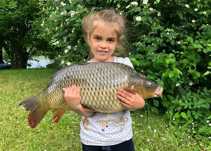 Popeye Jakuzzis Nyaralohaz Дом отдыха *